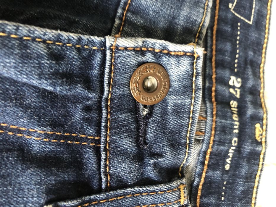 Oryginalne spodnie Levis W27L32 slight curve Skinny