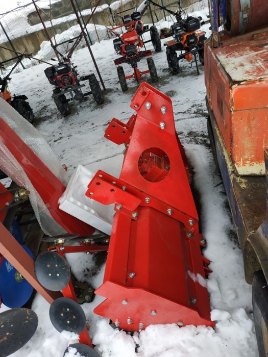 Грунтофреза до мінітрактора ЗАРЯ.