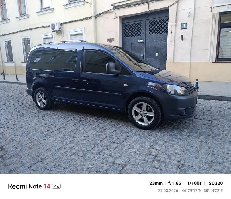 Volkswagen caddy 2011 год дизель