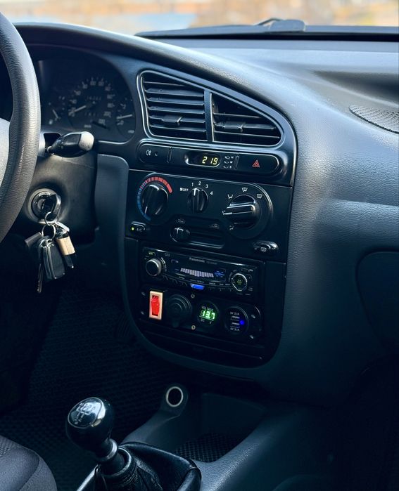 Daewoo Lanos SE 1.5 газ/бензин
