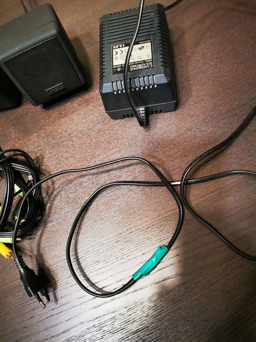 Głośniki Cambridge Soundworks Desktop Theater 5.1 DTT 2200