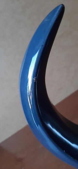 Ozdoba dekoracja rzeźba ceramiczna abstrakcja granatowa, srebrna kula
