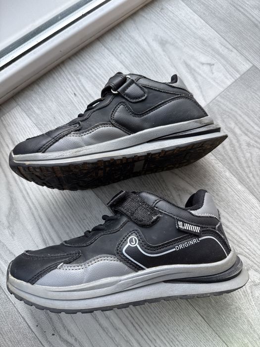 Кросівки 32 розмір