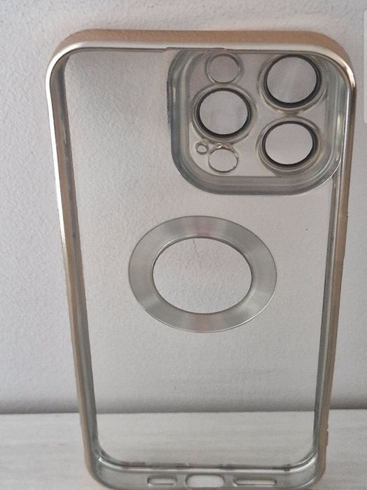 Beauty Clear Case do Iphone 15 Pro złoty