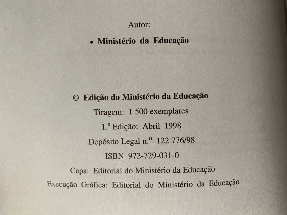 Documento de Estratégia para o Desenvolvimento da Educação de Adultos