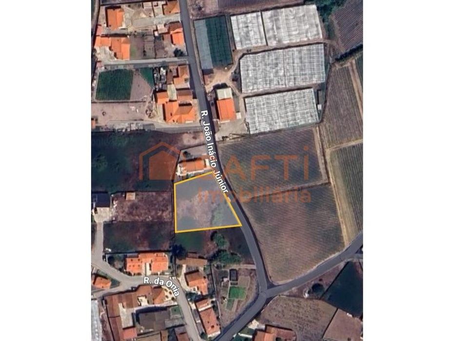Terreno Urbano para construção em A-DOS-CUNHADOS