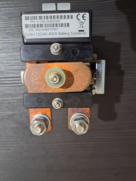 Separador de baterias Victron Cyrix-i 400A 12/24V