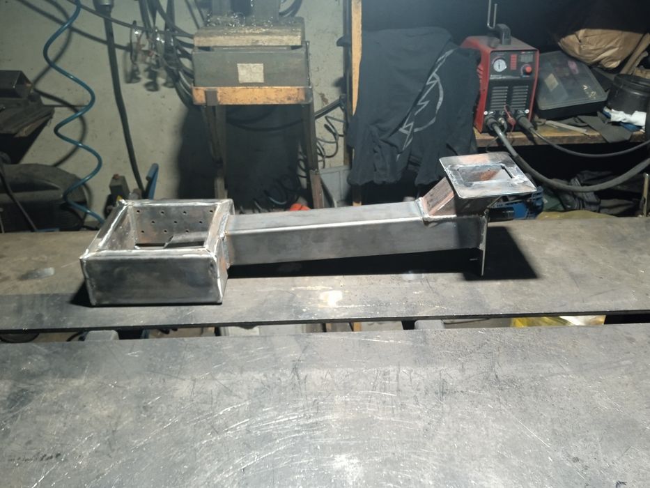 Palnik na olej wzmocniony