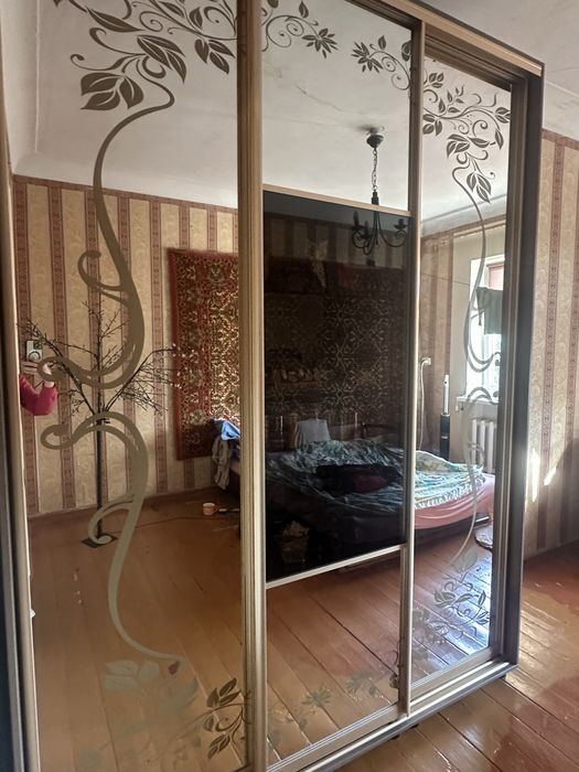 Шкаф купе с зеркалами