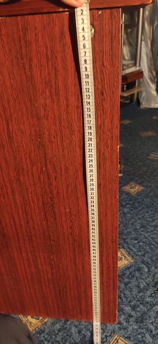 Стіл письмовий, дерев'яний.