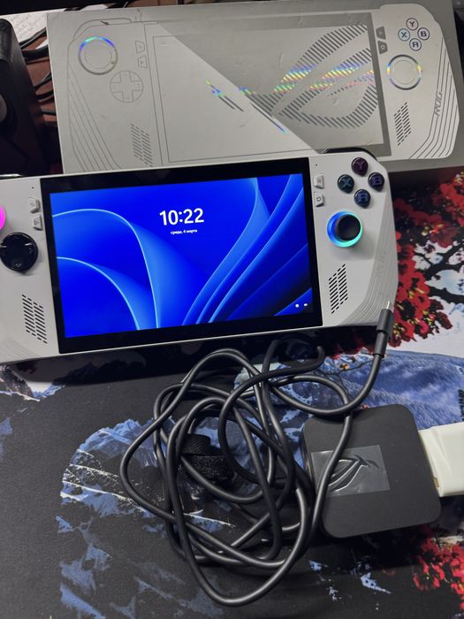 ASUS  ROG  Ally   Продаю