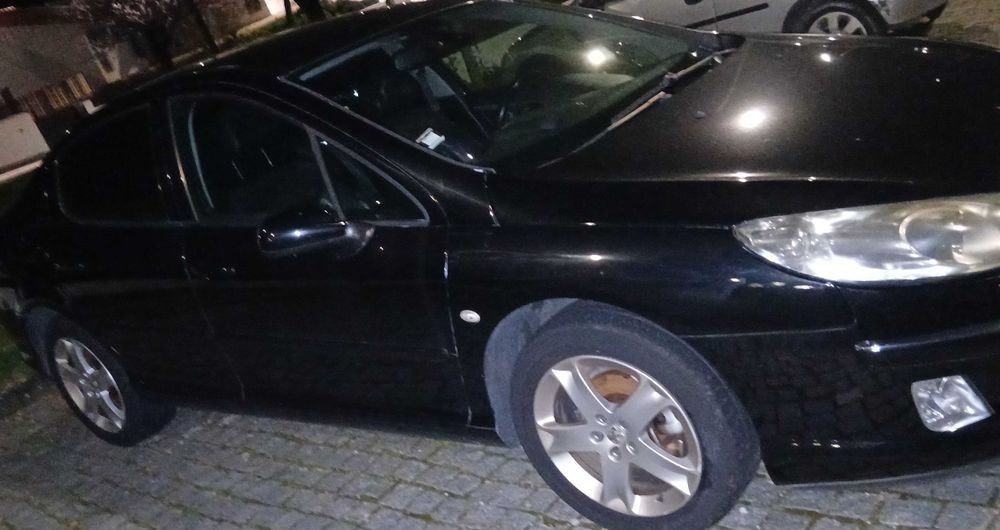 Peujeot 407 em bom estado