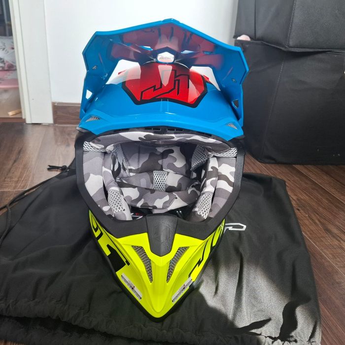 Kask Cross Just 1