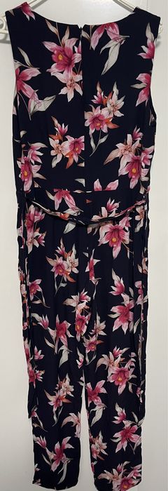 Kombinezon w kwiaty Wallis roz.40