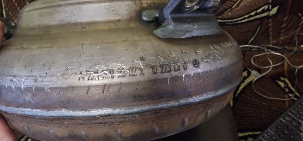 MB-124-E220リサイクルボデー販売 бублик мерседес - Купить запчасти для транспорта БУ и новые - Цена