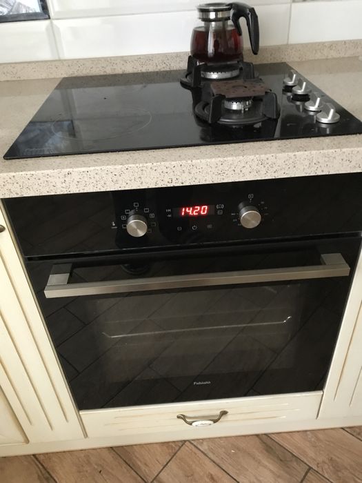 Аренда Сдам свою 3ком квартиру возле жд вокзала,длительно