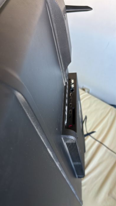 Xiaomi Smart TV 43 polegadas 4K UHD Google TV, modelo 2025 Preço: 190€ negociável.