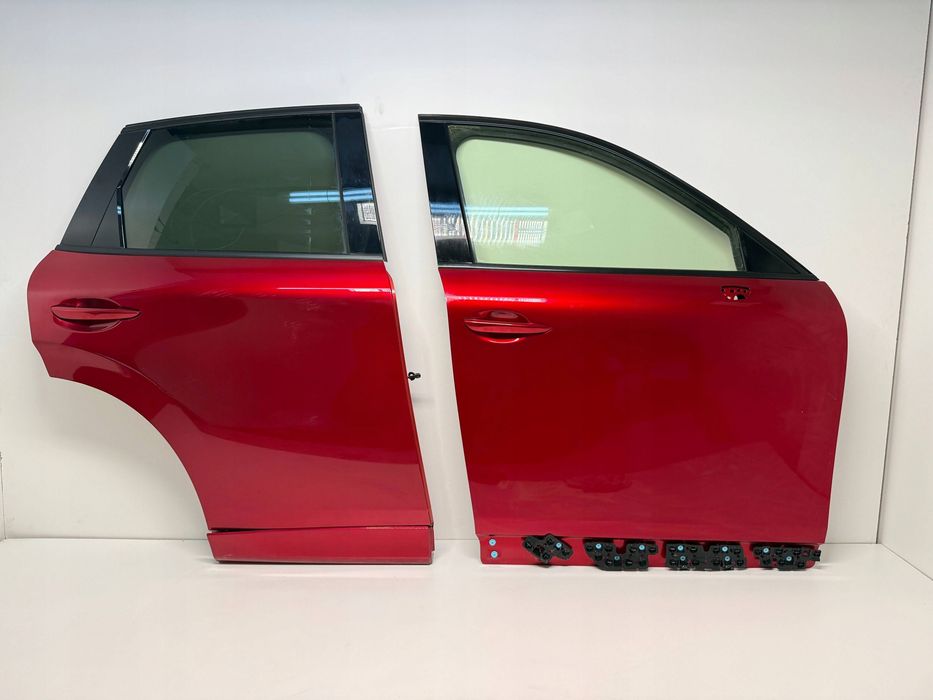 mazda cx-60 cx60 drzwi prawe tył przód komplet szyba czerwone