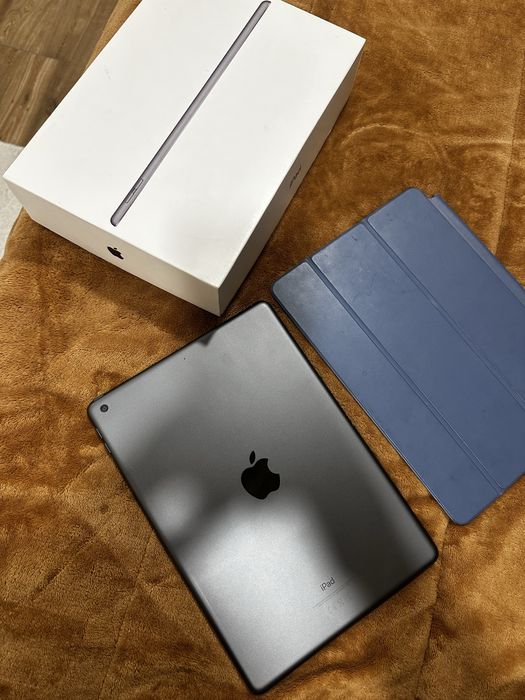 iPad 7ª Geração 128GB – Como Novo + Capa