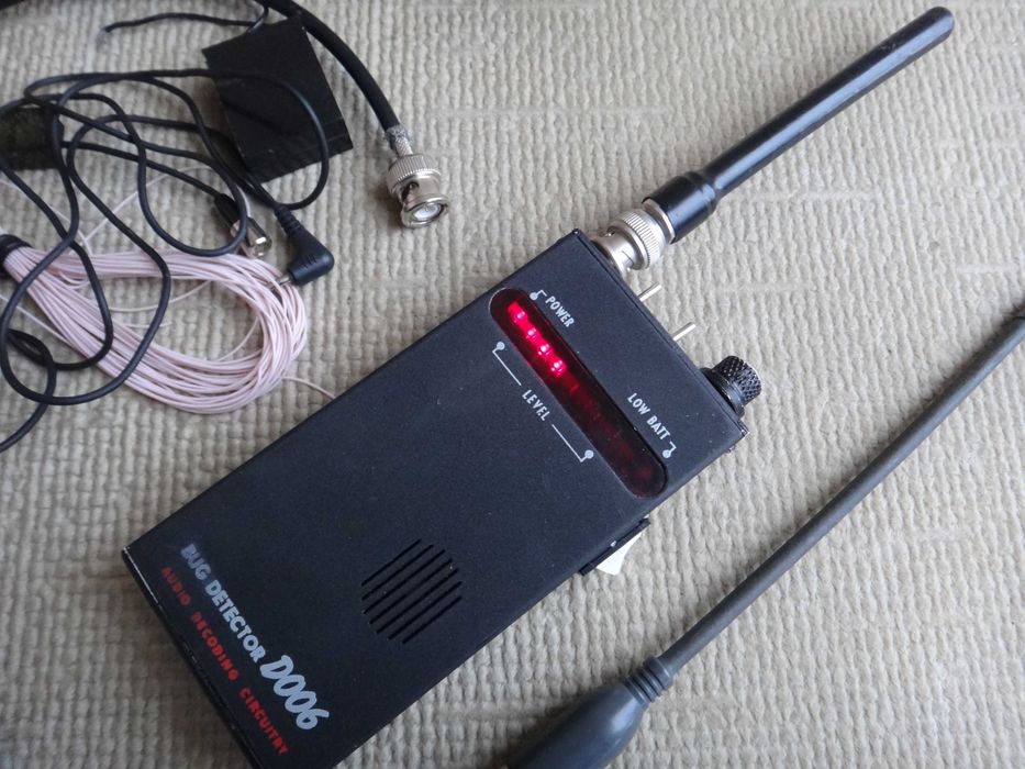 Индикатор поля Bug Detector D006, поисковый прибор