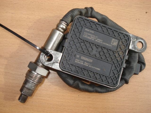 opel insignia nox sonda lambda czujnik mocy 55500320 oryginał