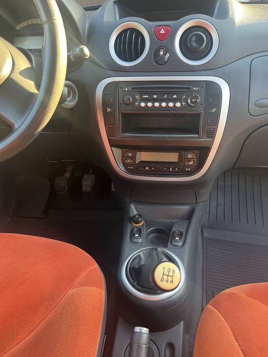 Citoren C2 2005 1.1 benzyna