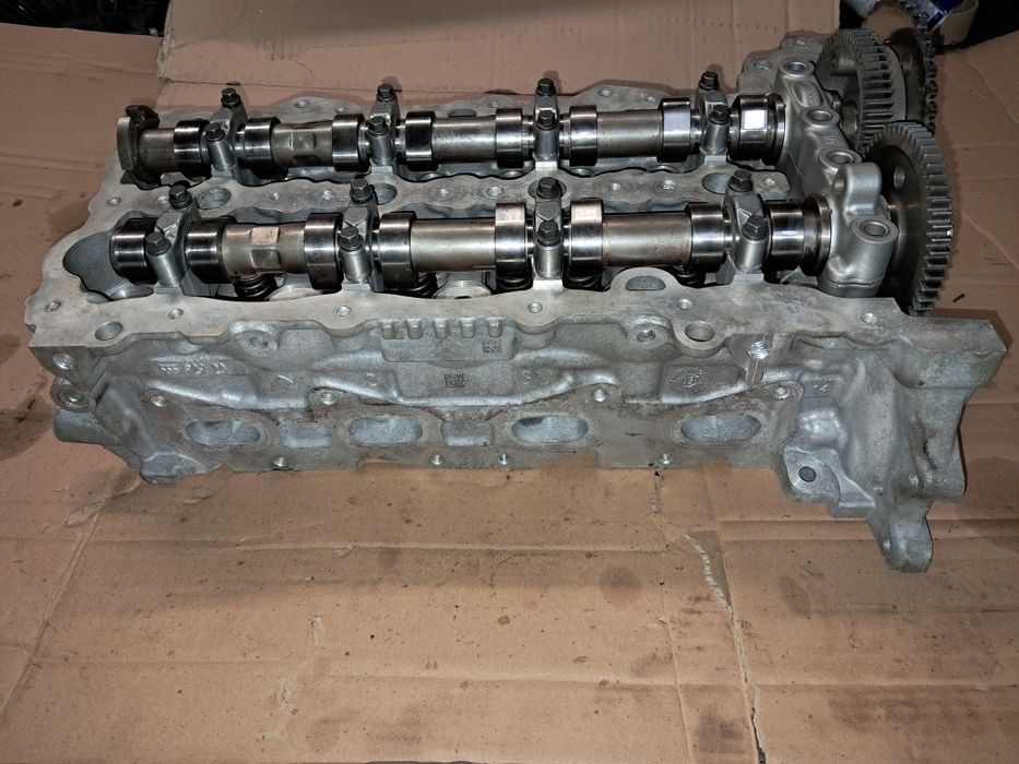 Głowica silnika 1,6 cdti Astra J. Mokka. Zafira