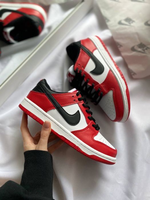 Buty Nike Air Jordan Dunk low Red 36-40 damskie trampki