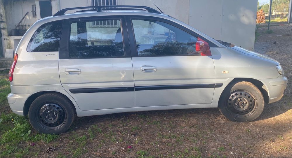 Vendo carro Hyndai Matrix