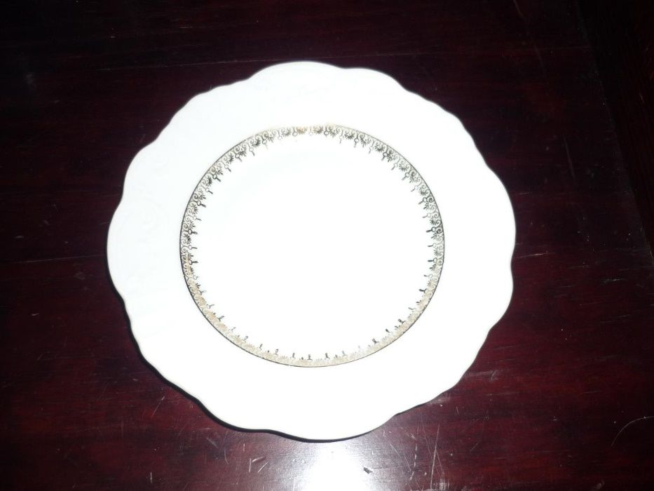 Serviço ou conjunto de loiça porcelana Vista Alegre anos 60