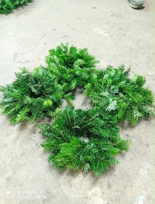 Wianki z jodły zestaw 2 duzych