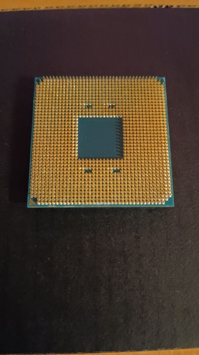 Procesor AMD Ryzen 5 1600AF