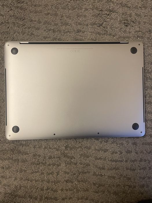 MacBook pro 2019 Touch Bar 13”