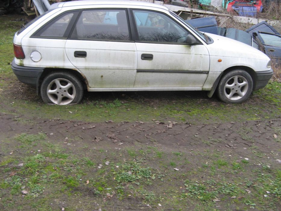 Opel Astra 1.4 Lpg 1999r na czesci