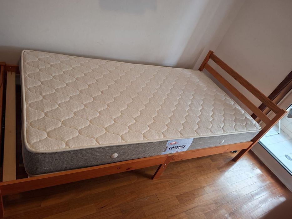 Cama solteiro com colchão