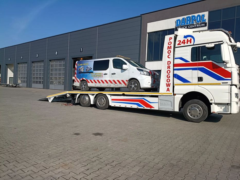 MAN  Man tgx 6x2 os podnoszona skretna