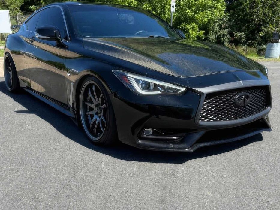 Infiniti Q60      2018