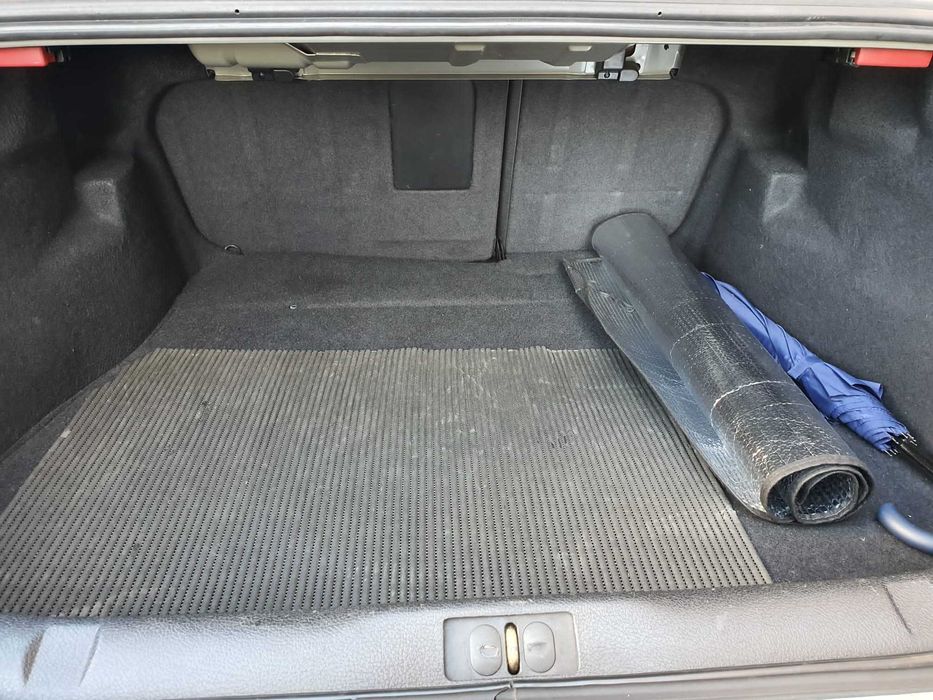 Peugeot  406 2004