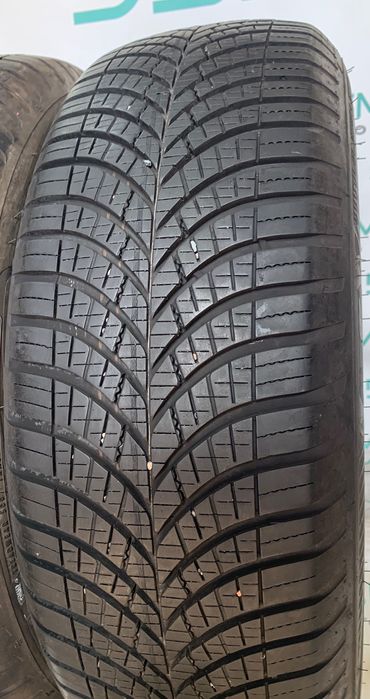 Склад шин б/в. 225/65 R17 Goodyear Vector 4 Seasons Gen-3