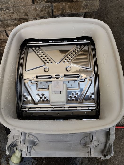 Бак с барабаном на стиральную машину Вирпул Аристон