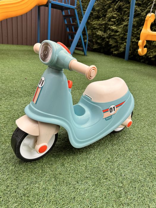 Скутер біговел дитячий Smoby 721006
