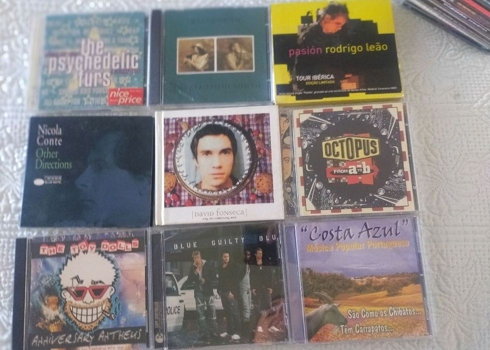 Lote de cds de música