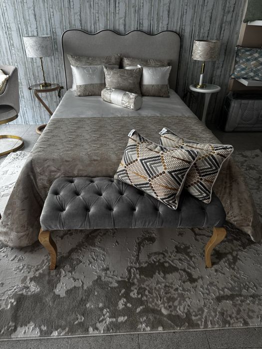 Cama estofada Fabrica