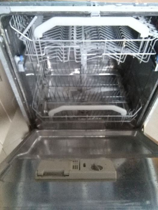 ZMYWARKA HotPoint ARISTON LFT 3214 do zabudowy na CZESCI
