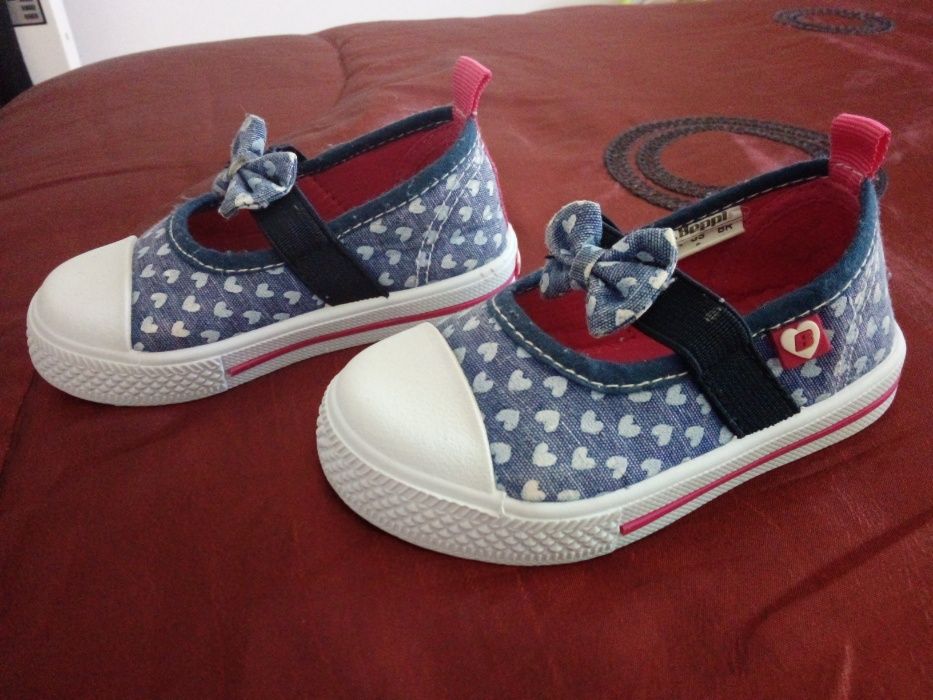 Pantufas e sapatos