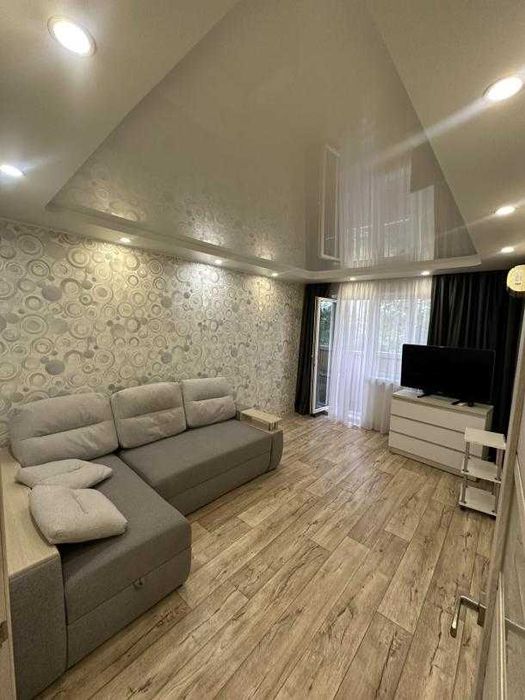 Продам 2 к. Байрона, 4 поверх, капремонт, 41000  FND