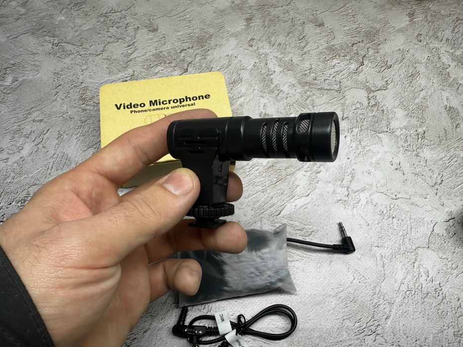 Микрофон для Iphone или камери Новый
