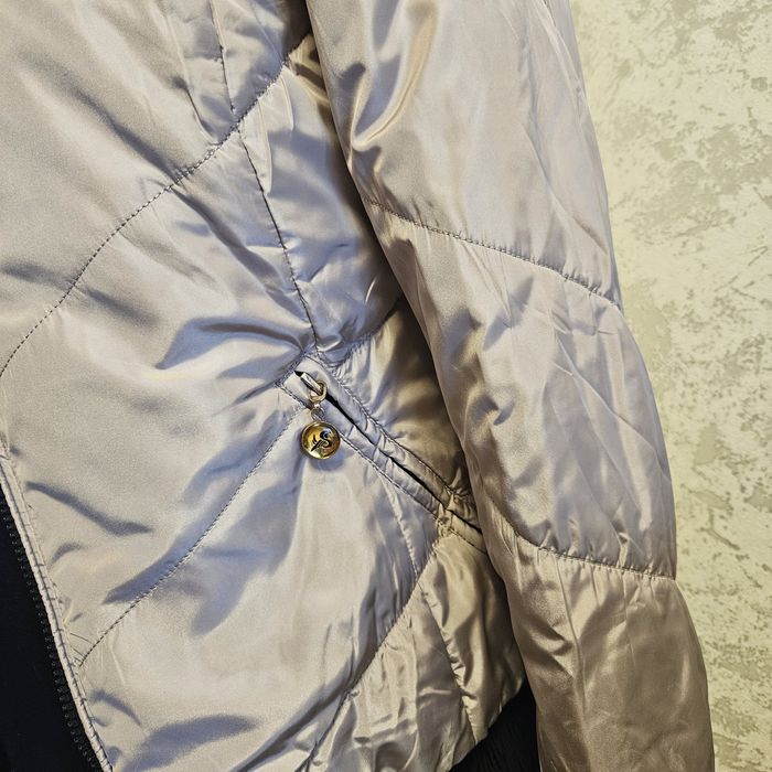 Куртка жіноча  на весну