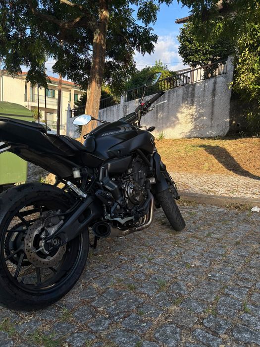 MT-07 Poucos KMS