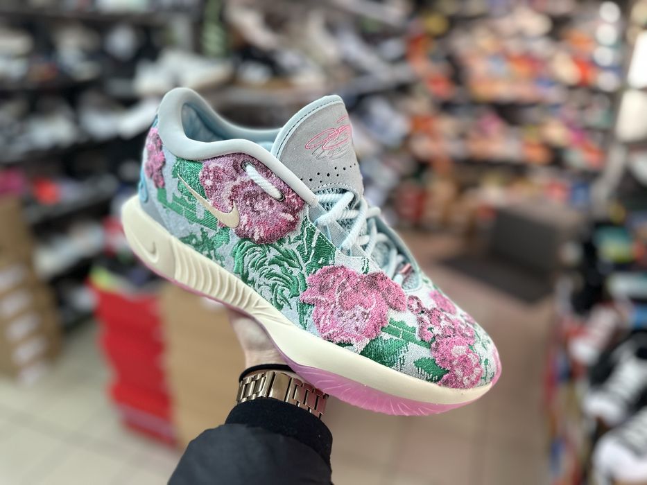 Баскетбольні кросівки Nike Lebron XXI PRM ( РОЗМІР  42, 44 )